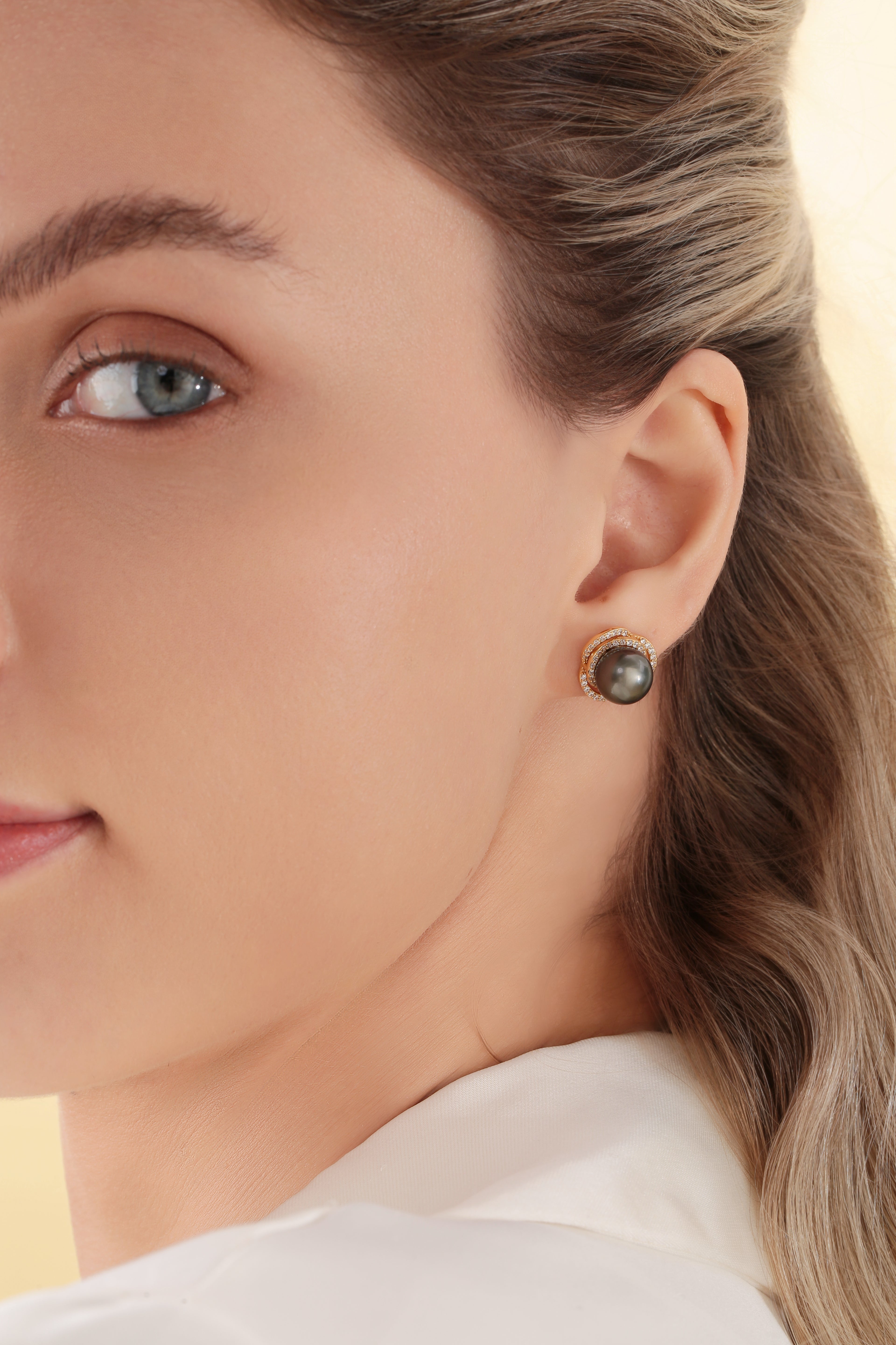 9-10mm Tahitian Pearl & Rose Earrings Necklace (Purchase Individually)