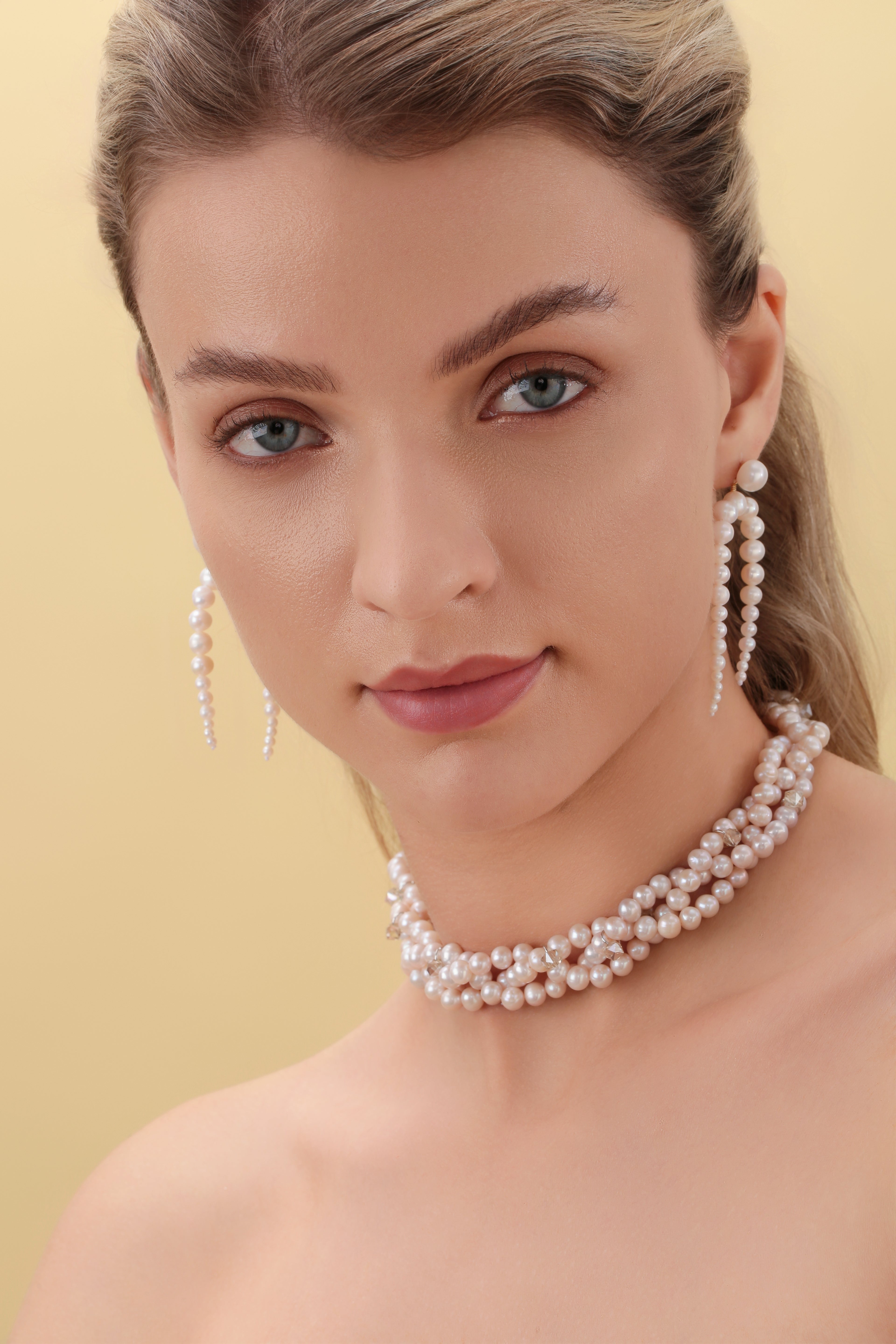 Dynamic Freshwater Pearl Drop Earrings
