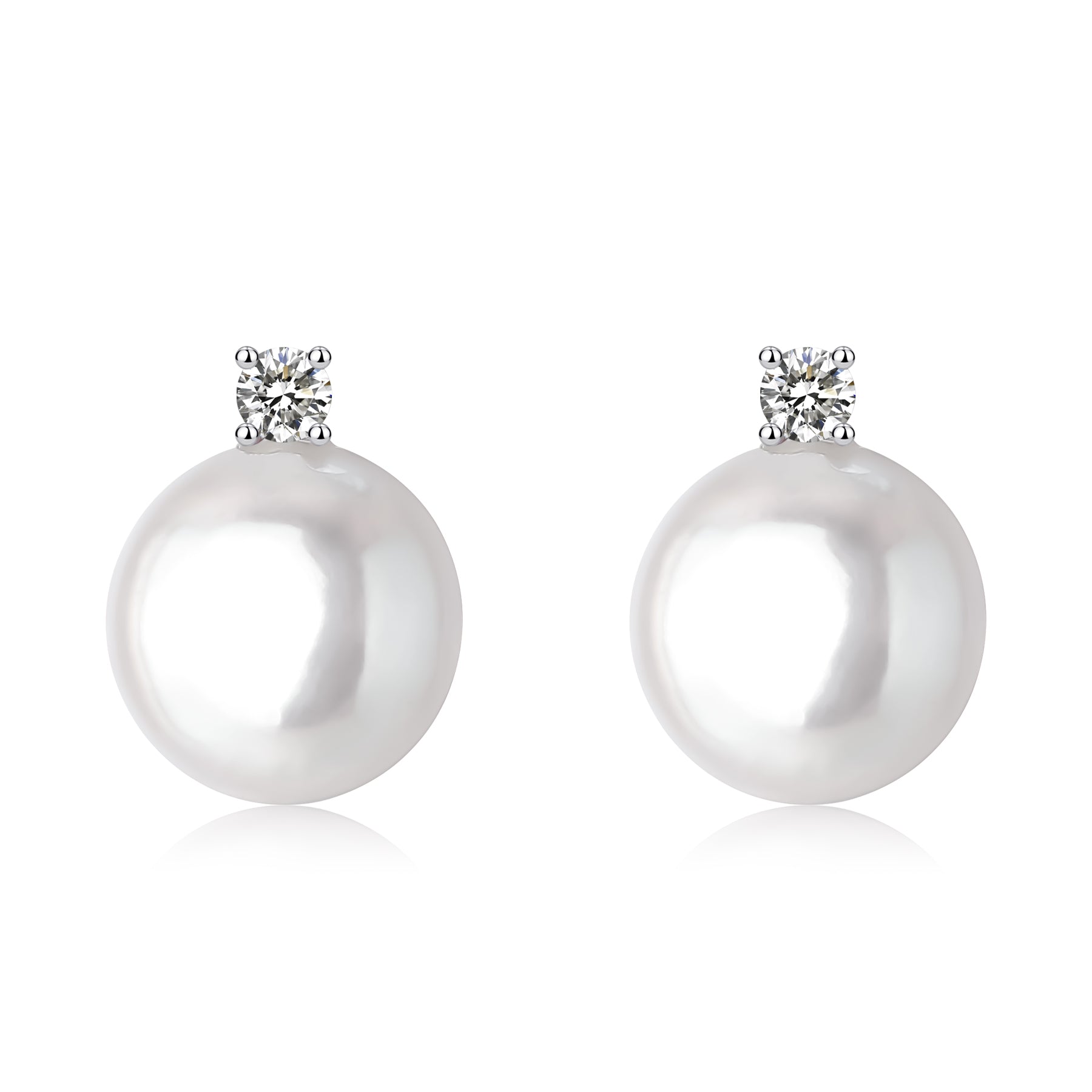 Sasha White Coin Baroque Pearl Stud Earrings