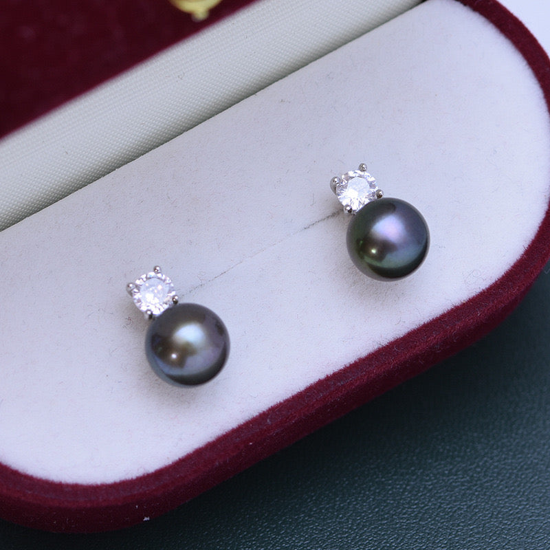 Sasha Button Freshwater Pearl Stud Earrings Different Colors