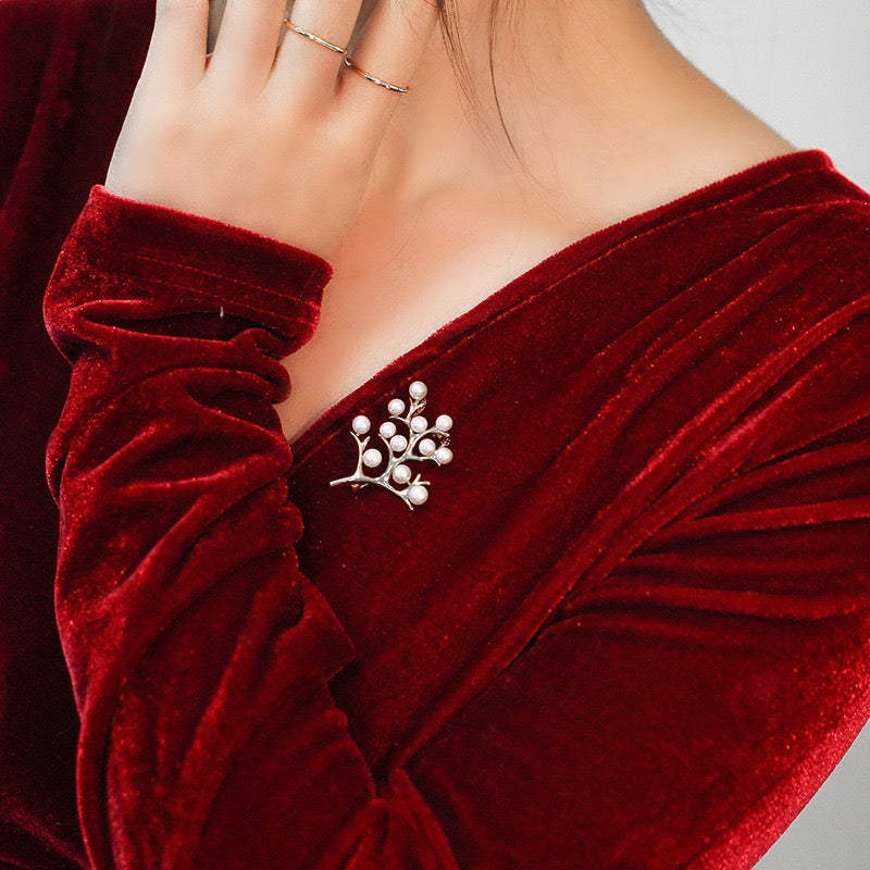 Tree of Happiness Pearl Brooch/Pendant