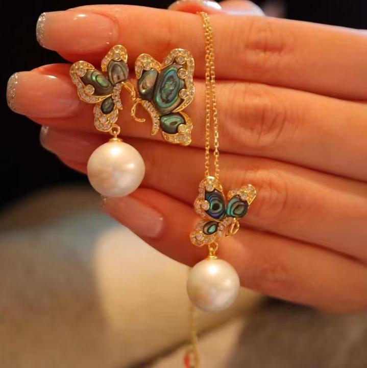 Abalone Mother of Pearls Butterfly Earrings & Necklace