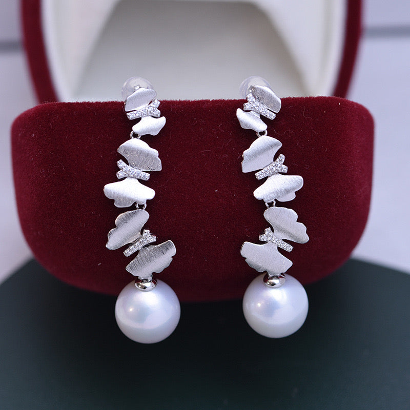 11-12mm Freshwater Pearl & Dancing Butterfly Earrings