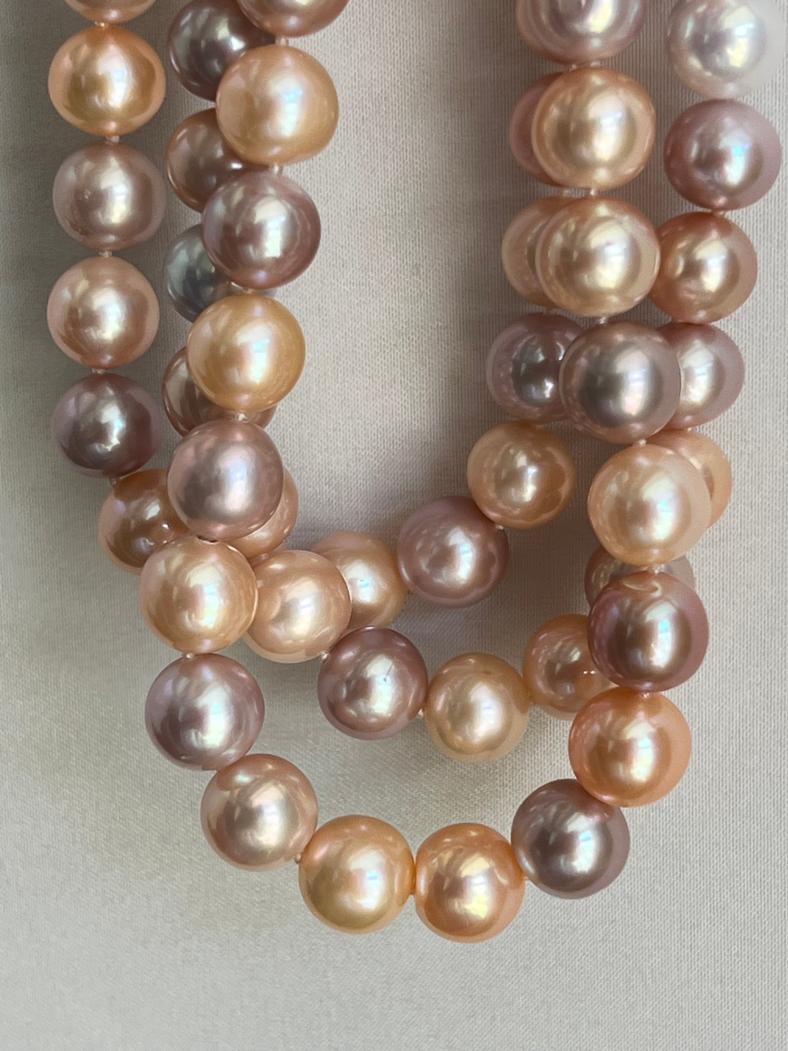 10-11mm Multicolor Freshwater Pearl Strand Necklace