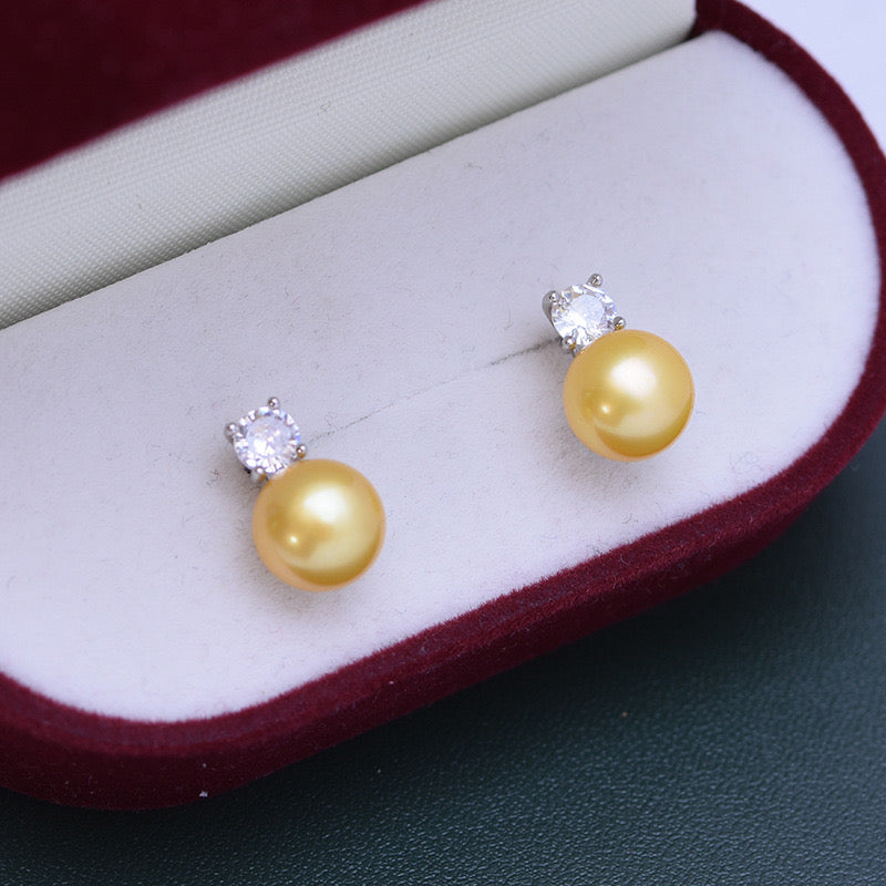 Sasha Button Freshwater Pearl Stud Earrings Different Colors