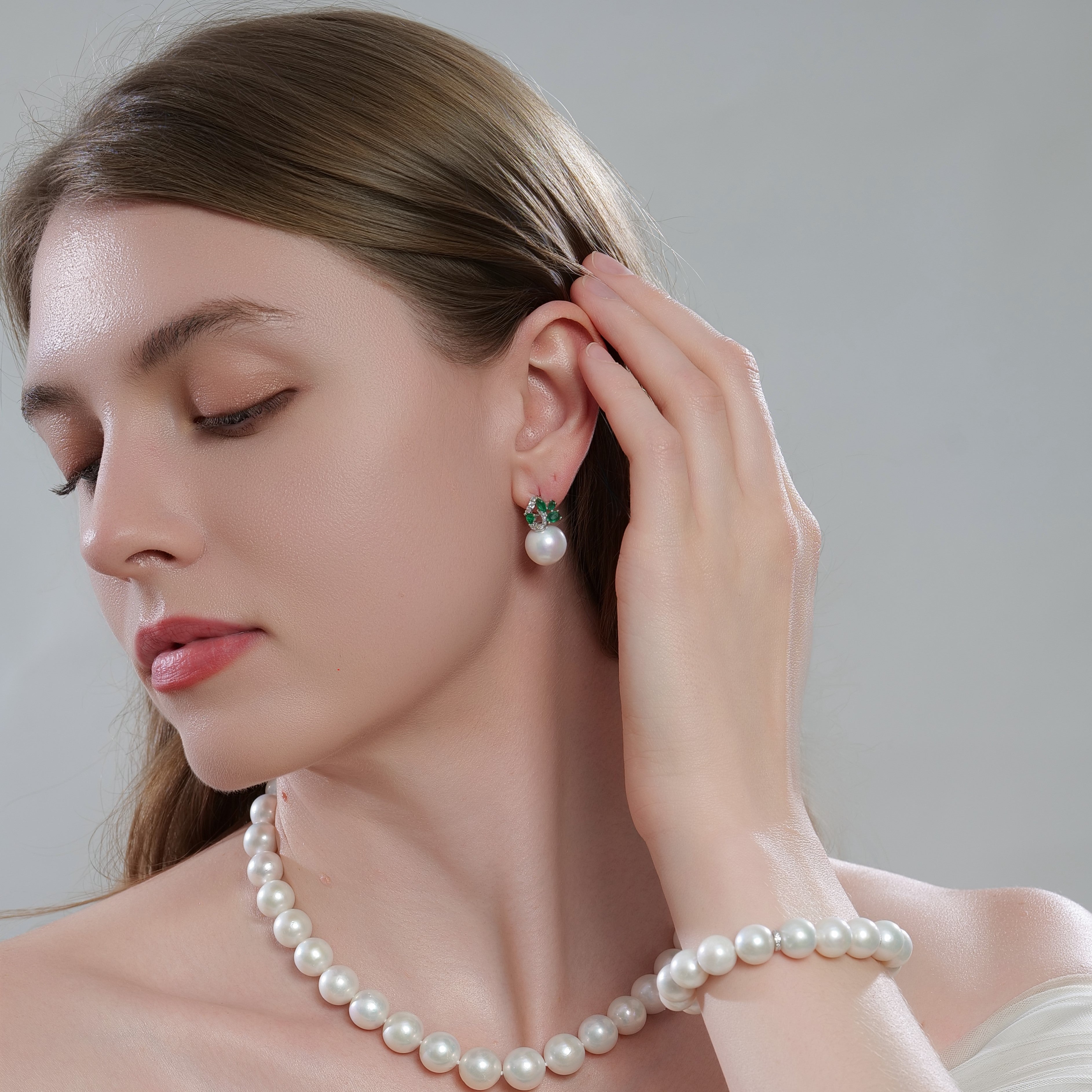 12-13mm Green Zirconia Pearl Earrings