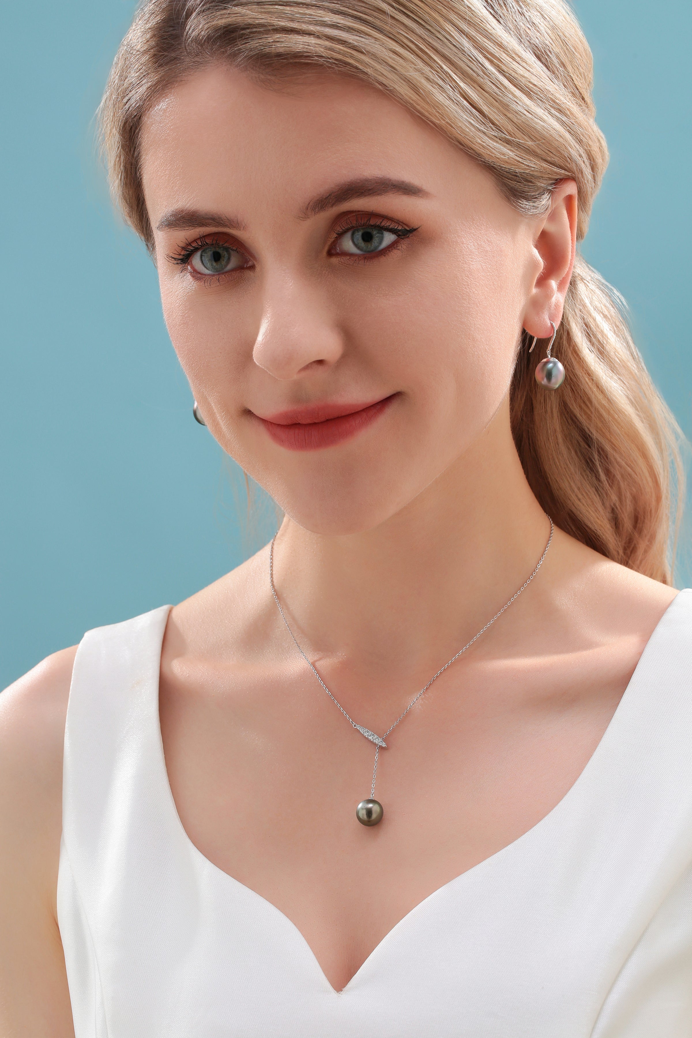 11-12mm Tahitian Pearl Y-Knot Necklace