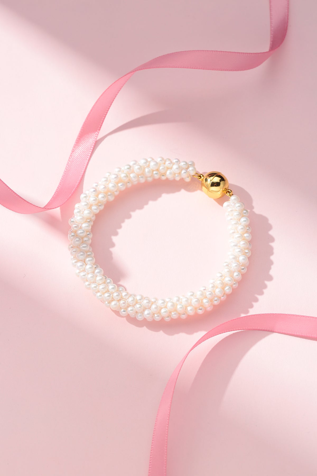 Mini Freshwater Pearls Bracelet with Magnetic Lock