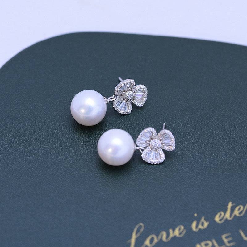10-11mm Freshwater Pearl & Floral Earrings