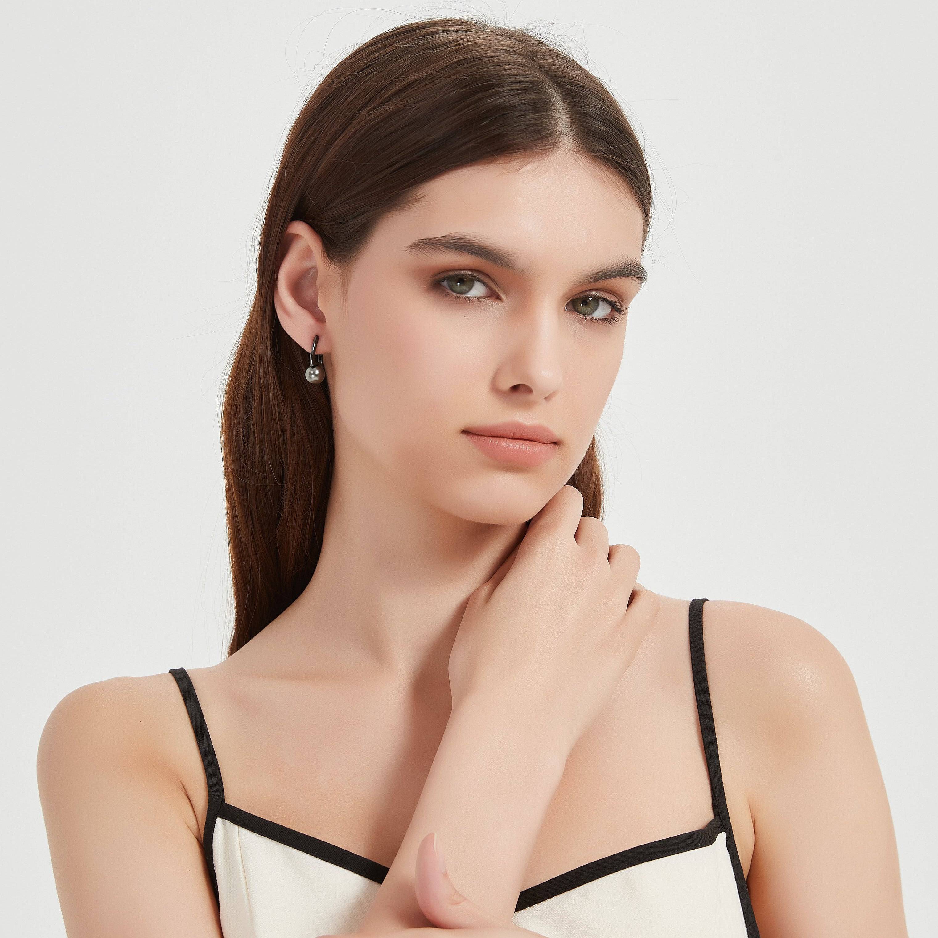 9-10mm Tahitian Pearl & Noir Elegance Barrel Earrings