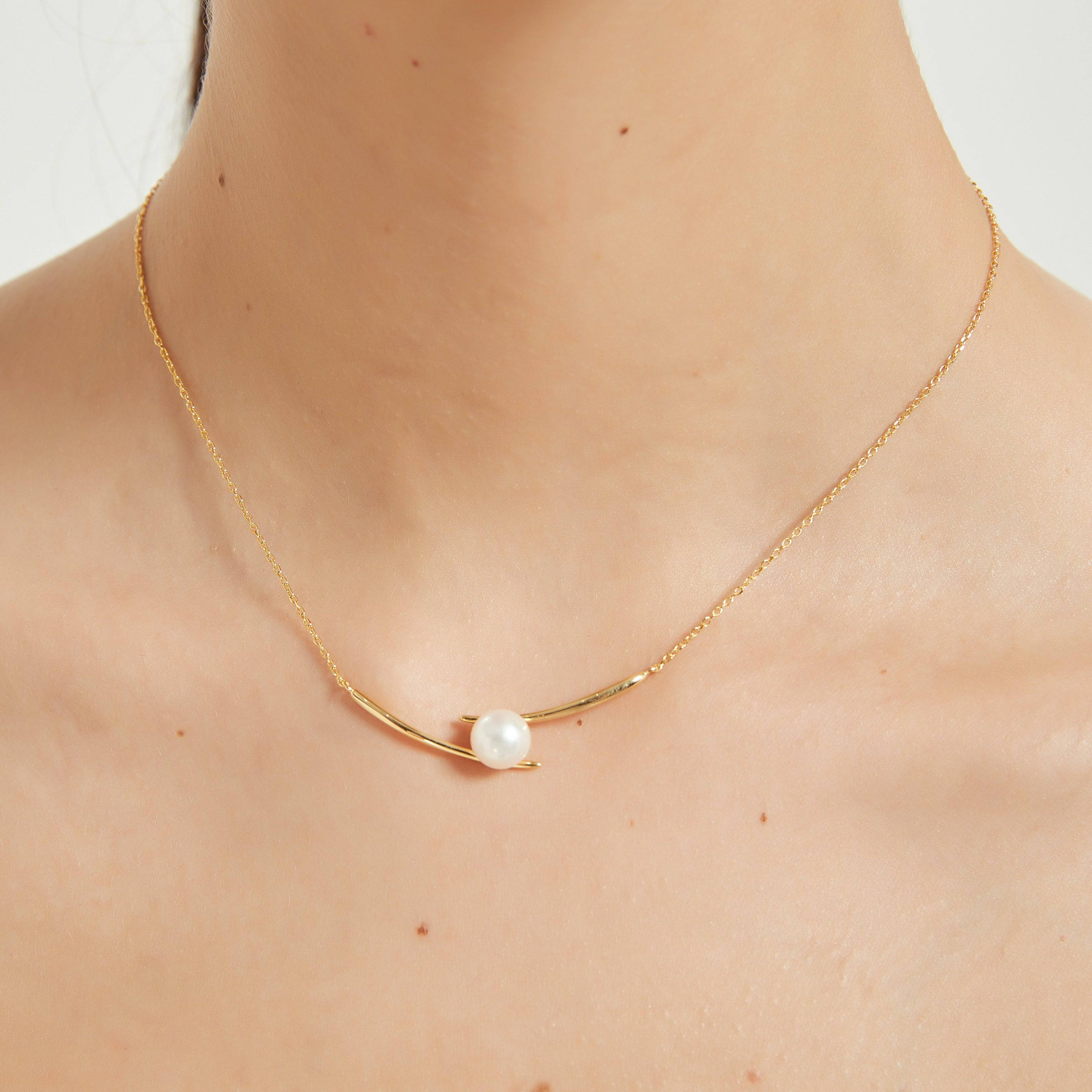 8-9mm Pearl Smile Necklace