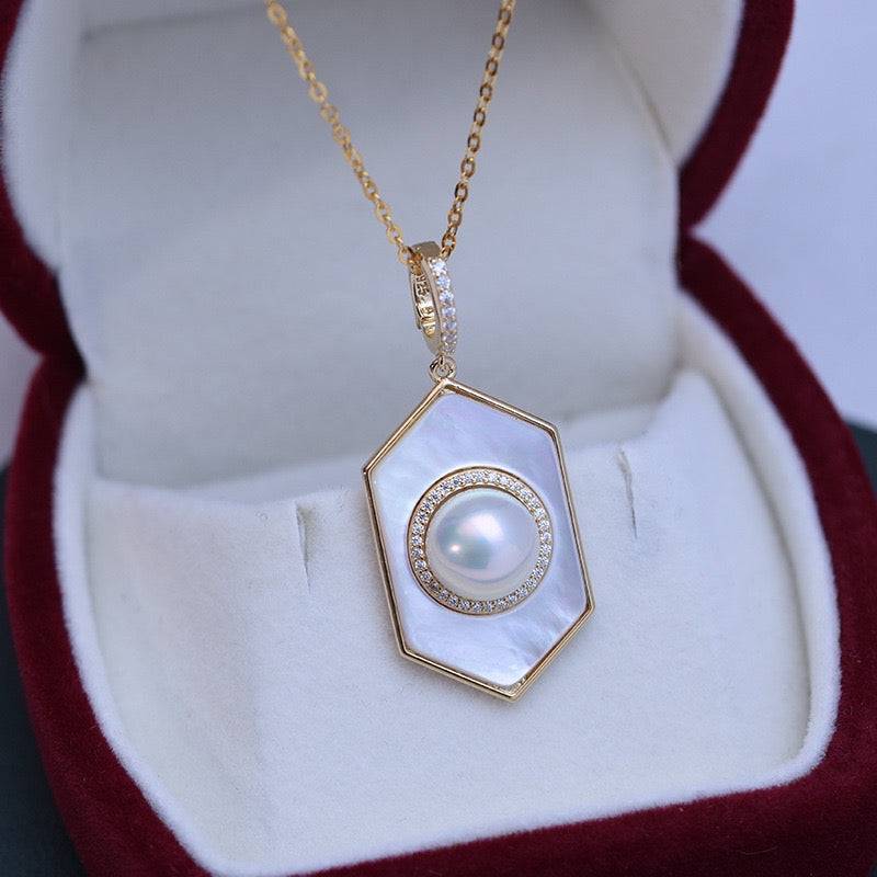 8-9mm Freshwater Pearl & Rhombus Mother Of Pearls  Necklace