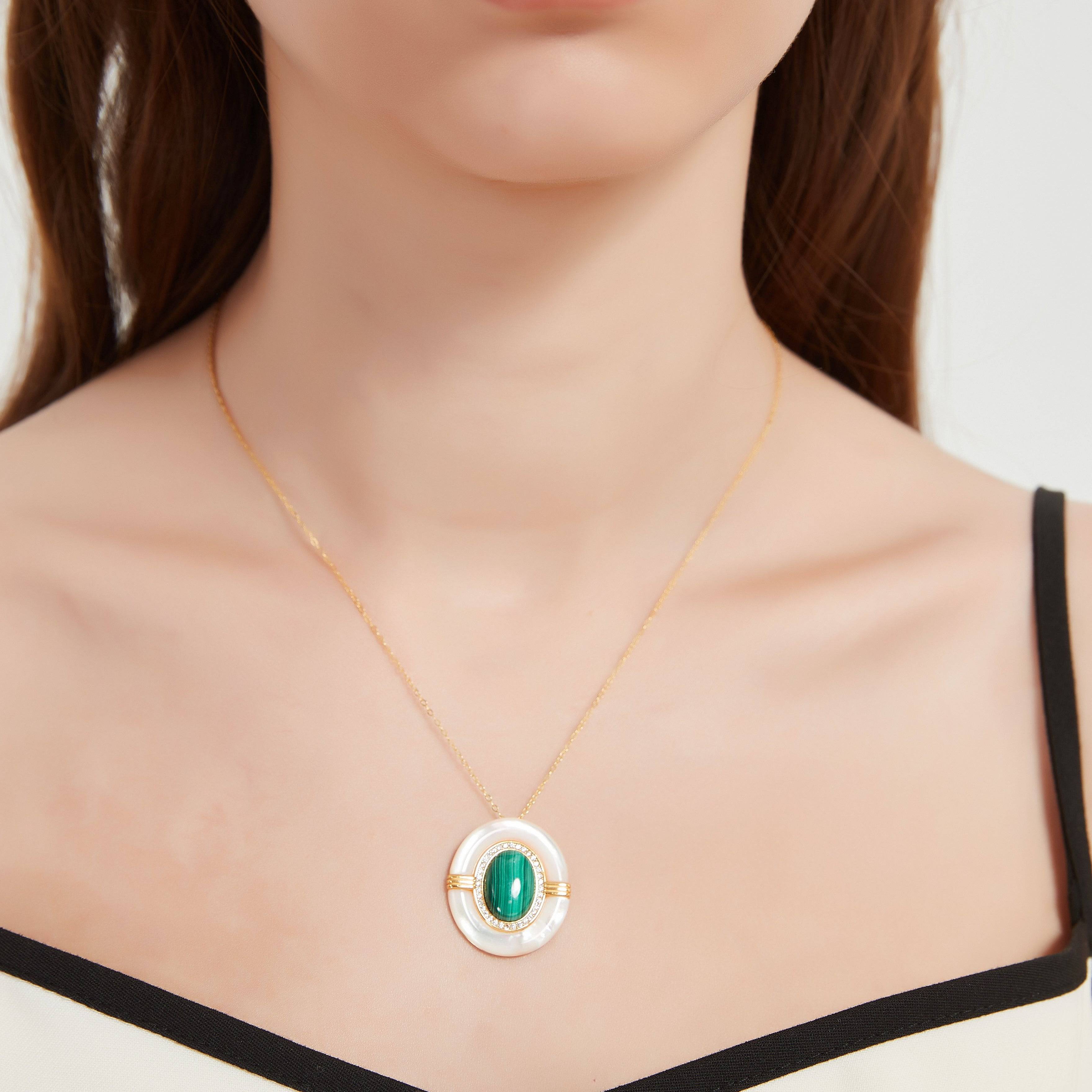 Green Malachite Mother Of Pearls Necklace