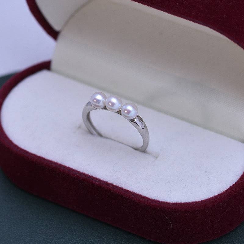 4-4.5mm Freshwater 3 Pearls Ring