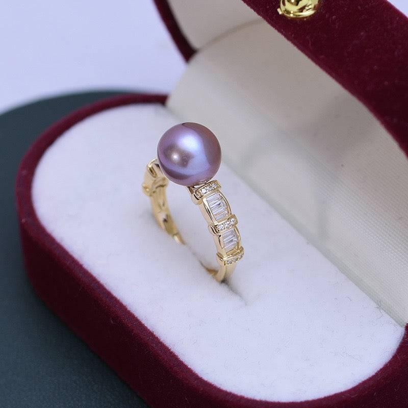 9-10mm Freshwater Pearl & Amanda Ring
