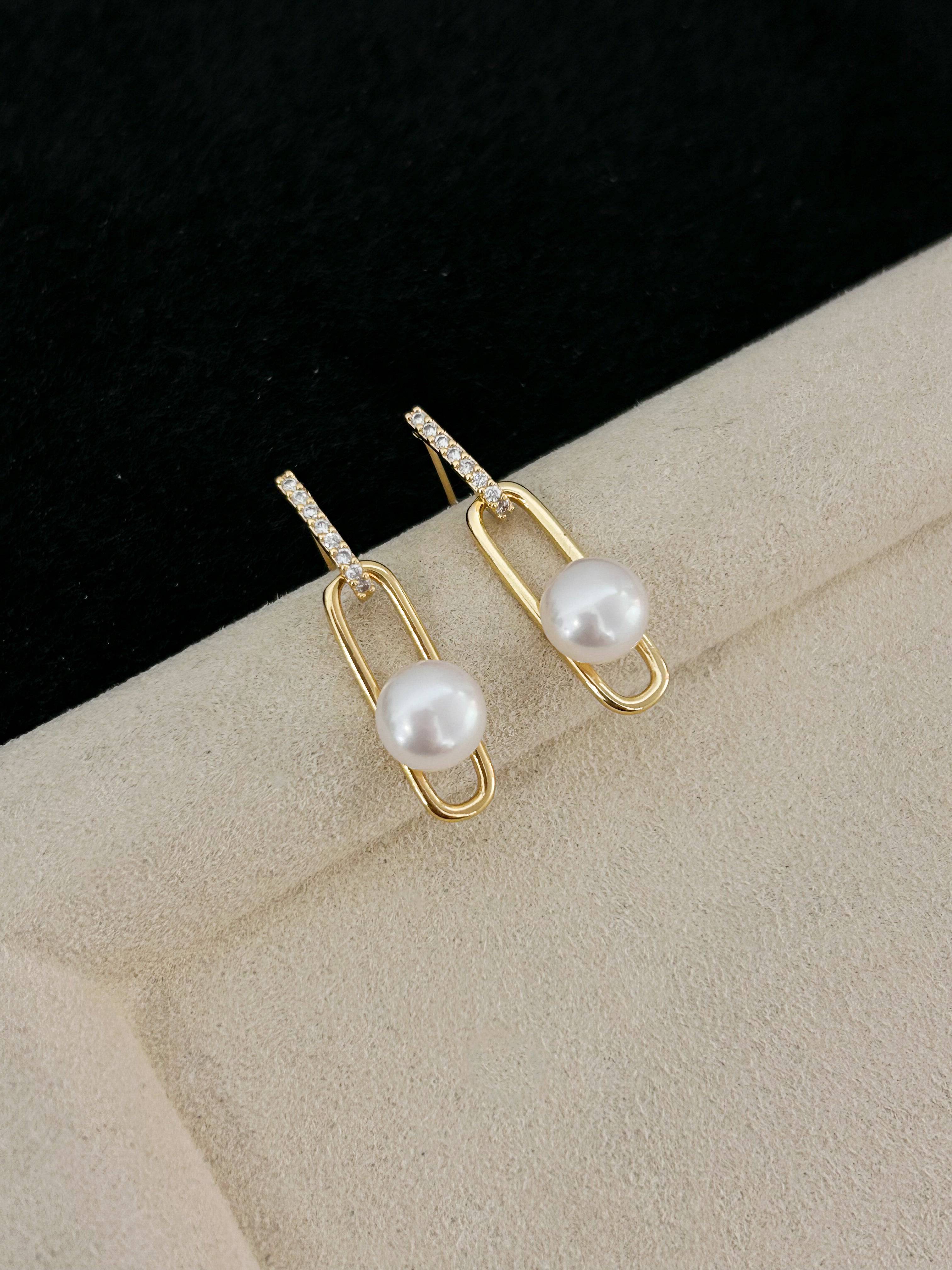 Fine Links Pearl Jewelry Set